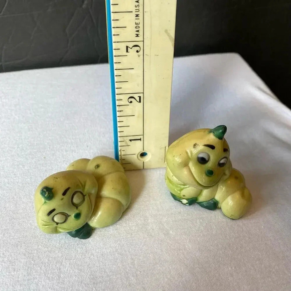 Vintage Hand Painted Poceclain Whimsical Worms Figuring Set of 2 - Picture 5 of 5